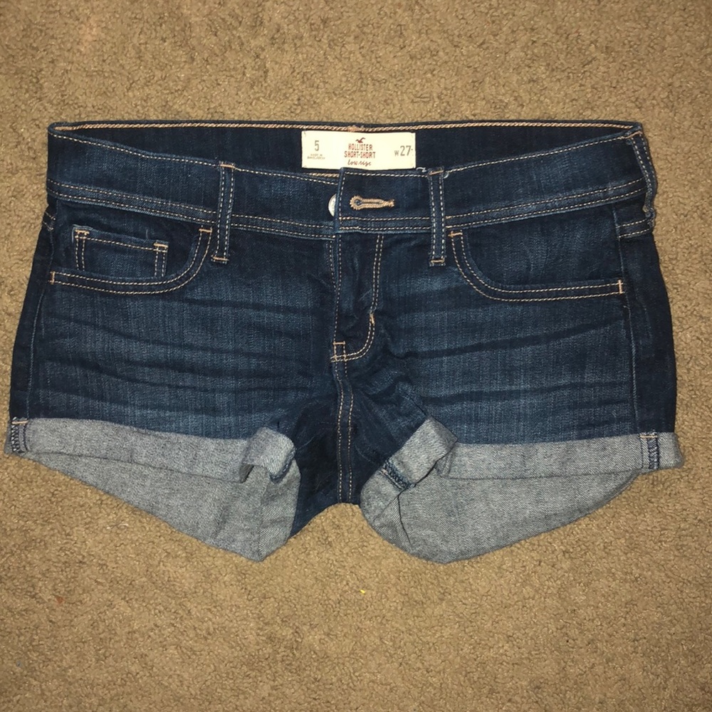 Hollister short-short